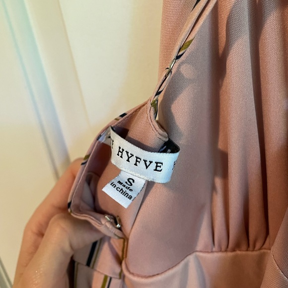 Romper - Picture 4 of 4